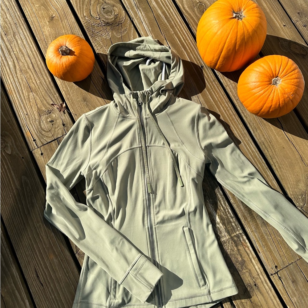 Lululemon Hooded Define Jacket Nulu*